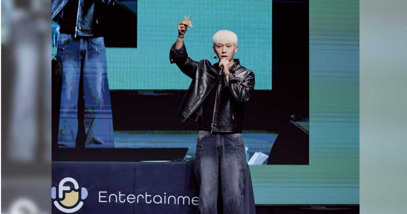 創造在安可環節選唱吳克群經典情歌〈為你寫詩〉。(圖/FU Entertainment、DJB提供)