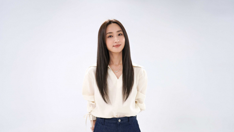 柯佳嬿認為提升自信是要學會喜歡自己。（圖／公視提供）