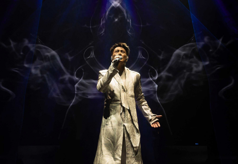 張信哲與粉絲甜蜜互動。（圖／潮水音樂提供）