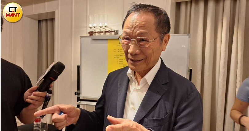 鍾榮昌表示,下半年房市不會那麼快復甦,除非央行有鬆綁動作。(圖/林榮芳攝)