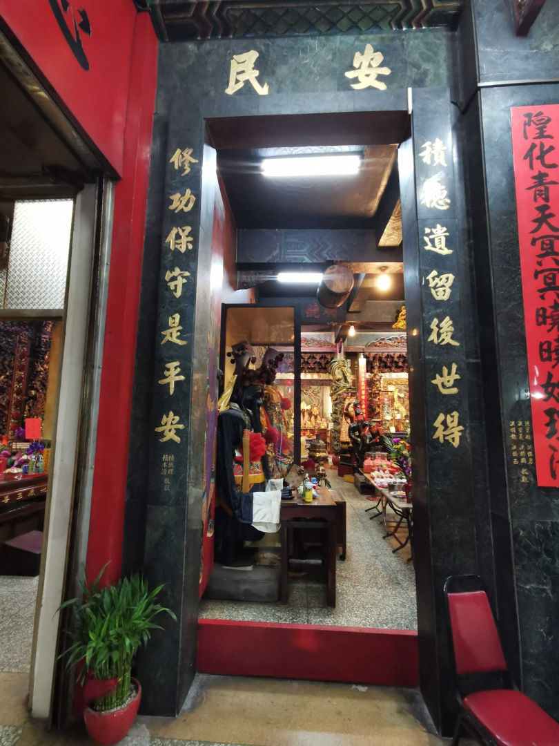 台中都城隍廟開虎門(開鬼門) 。(圖/楊登嵙提供)