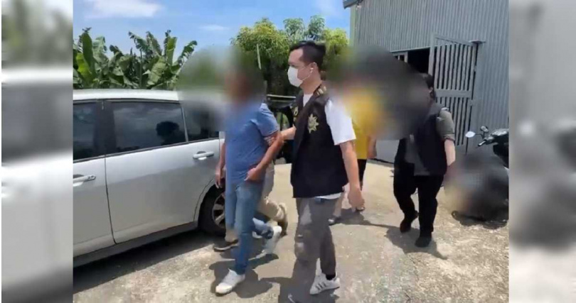 李能謙上午在高雄工作室遭拘提。（圖／翻攝畫面）