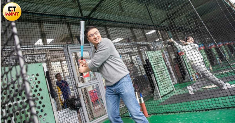 立委張智倫(圖)認為解決民眾的問題相當有成就感。(圖/CTWANT攝影組)