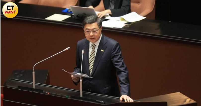 閣揆卓榮泰（圖）呼籲國防安全不能打折與分期。（圖／周志龍攝）