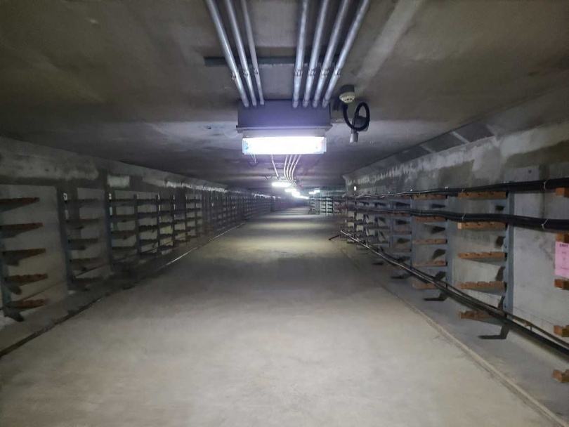 台電籲請地方政府推動都更或新開發重大工程時,盼於規劃期即預留線路共同管道等電力設施空間,除提升區域備援彈性,更可為未來產業用電需求預作準備。圖為北市市民大道四段地下共同管道。(圖片提供/台電)