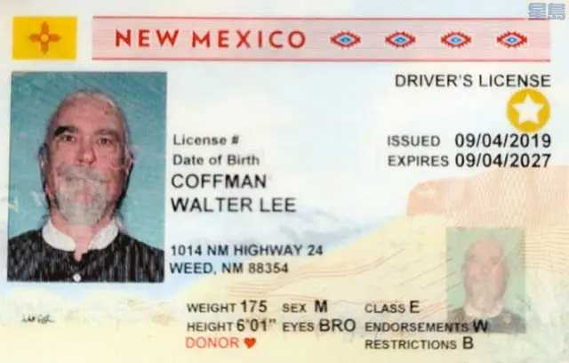 坎貝爾用荷夫曼的身份申辦的新墨西哥州駕照。（圖／聯邦檢察官辦公室）
