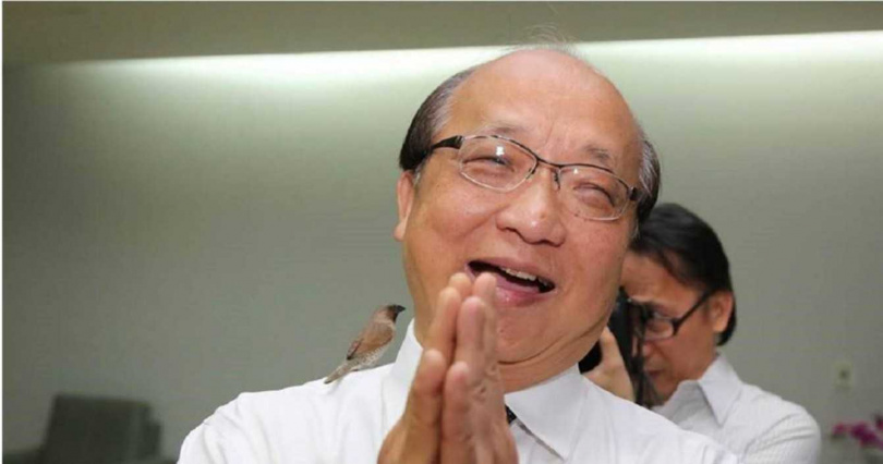 前台中市長胡志強26日也前往中市西屯區惠來國小針對罷免案投票。（圖／報系資料照）