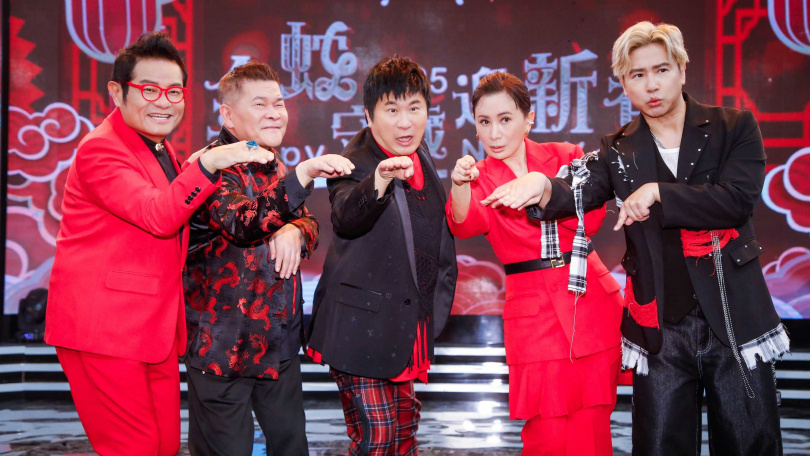 去年胡瓜領軍歐漢聲、陳亞蘭等人主持華視除夕特別節目《金蛇守歲迎新春》，創下平均收視2.8的亮眼成績。（圖／本刊資料照）