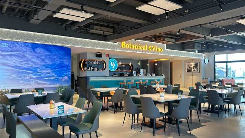 【186蔬食餐酒館】80－90人餐席，場地寬闊明亮，提供企業包場。（圖片提供／中悦ITC）