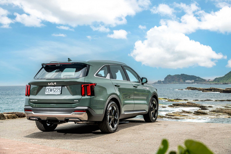 全台Kia展示中心同步展出The new Sorento。(圖片提供/ Kia)