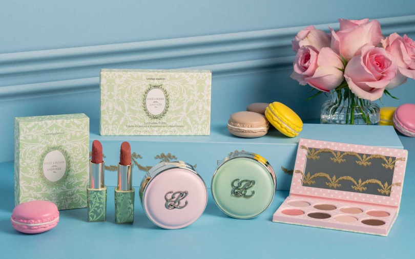 雅詩蘭黛攜手法國精品馬卡龍品牌Ladurée，打造出會讓女孩尖叫連連的繽紛可愛限量彩妝！不管是馬卡龍色系的「粉持久天生美肌氣墊粉餅」、「絕美奢潤精萃唇膏」，還是限量登場的「絕對慾望訂製8色眼彩盤Ladurée聯名款」，購買任一品項都能再享有精緻禮袋/禮盒包裝，讓收禮者心情絕對大大加分。（圖／品牌提供）