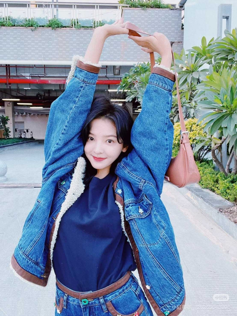 （圖／取自章若楠小紅書）