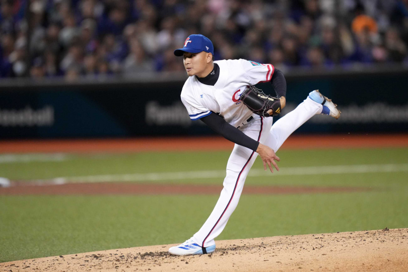 徐若熙上場火球連發,飆最快球速157公里。(圖/大會提供)