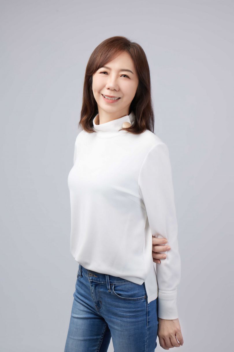 諾科獎國際文教交流協會會長朱愛蓮表示,今年峰會主題為「AI-超級運算改變研究方式」。(圖片提供/諾科獎國際文教交流協會)