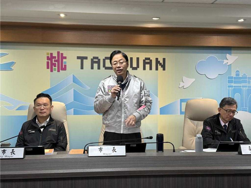 桃園市跨局處研議後，擬將高樓層密集住宅區列為特定噪音管制區，首波針對12樓、500戶以上的54個社區及周邊道路列管，全日禁止施放爆竹煙火，違者最高罰3萬元。（圖／中國時報蔡依珍攝）