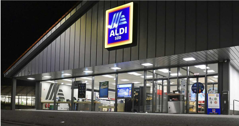 美國零售掀自有品牌潮！Aldi宣布400項商品降價，不過巧克力、咖啡恐還是會漲價。（圖／達志／美聯社）