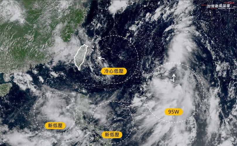 熱帶擾動95W預計周四、周五通過日本南側。(圖/翻攝自台灣颱風論壇|天氣特急臉書)