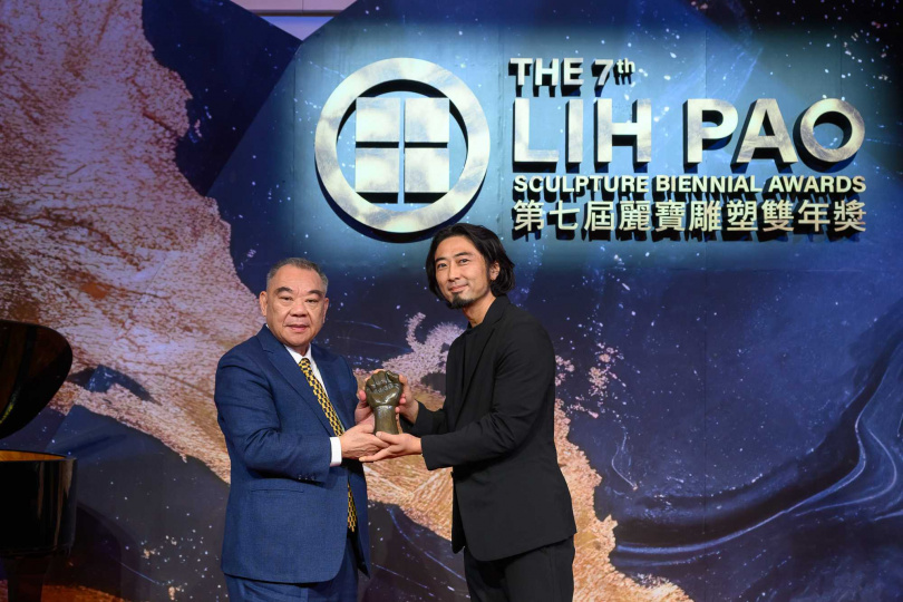 第七屆麗寶雕塑雙年獎由日本藝術家本郷芳哉 HONGO Yoshiya獲得金獎。（圖片提供／麗寶文化藝術基金會） 