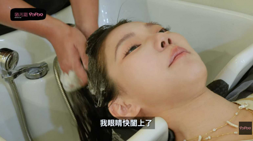 家寧照上新片不理會外界議論。(圖/翻攝YouTube/秘月期POPOO)