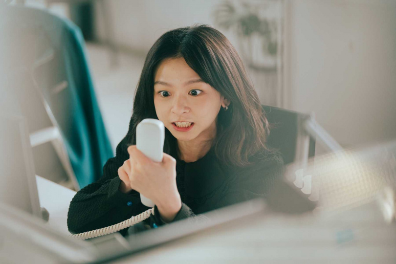 陳姸霏在新劇《人生只租不賣》飾演女主角幸琪，性格直率，遇到不合理之事會破口大罵。（圖／公視台語台）