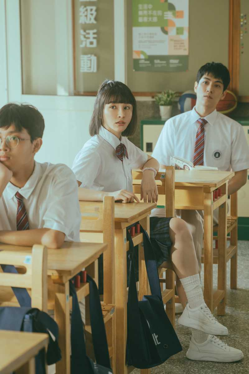 《夏日最後的祕密》峮峮首次參與電影演出。（圖／阿榮影業提供）