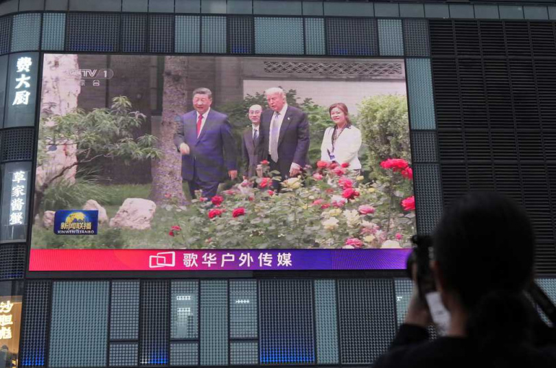 美方官員赴陸期間全面使用拋棄式手機與法拉第袋，防止資料遭監控外洩。