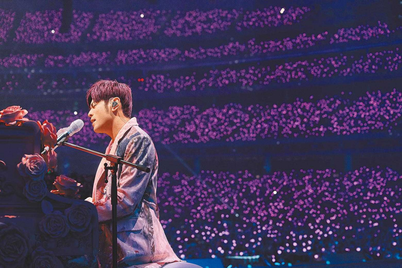 天王周杰倫、天后張惠妹接續辦演唱會，帶動大巨蛋周遭餐廳人流。（圖／杰威爾音樂提供）