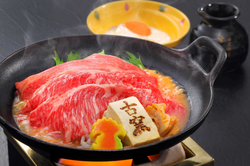 「胡麻味噌壽喜燒鍋」。（圖／日本之宿 古窯提供）