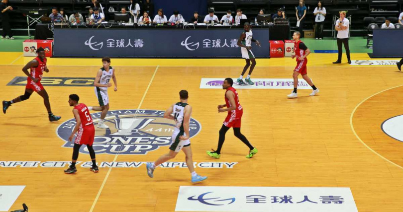 全球人壽長期支持台灣體育發展，今年首度成為瓊斯盃合作伙伴之一，象徵企業與國家代表隊站在同一陣線，一起GO FOR IT，共同為榮耀而戰 （圖／全球人壽提供）。