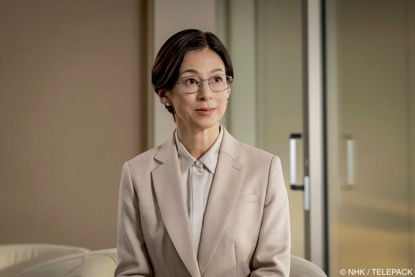 鈴木保奈美飾演的醫大理事，與松本若菜有精彩對手戲。（圖／Hami Video提供）