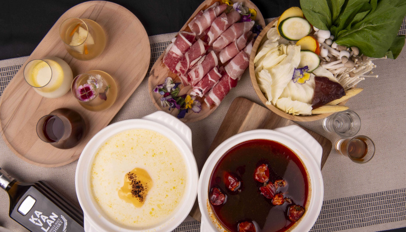 力麗觀光主廚攜手法國IPF天然香氛調香師陳美菁，將植物香氛與鍋物料理結合。（圖／力麗觀光提供）