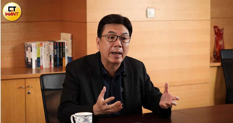 劉和然（圖）認為新北大巨蛋值得學習新加坡經驗。（圖／劉耿豪攝）