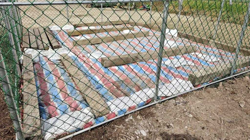 台中市環保局已完成12處臨時廚餘掩埋場加固作業。(圖/台中市環保局提供)