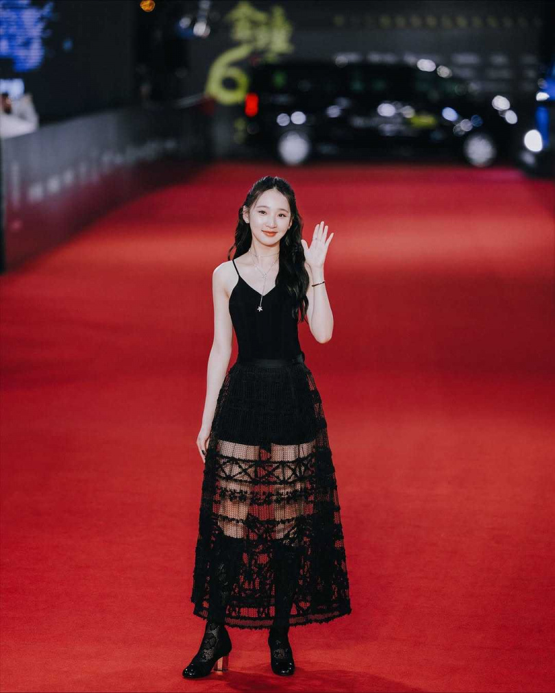 李沐跟施柏宇2個月戀情告吹。(圖/翻攝臉書/李沐)