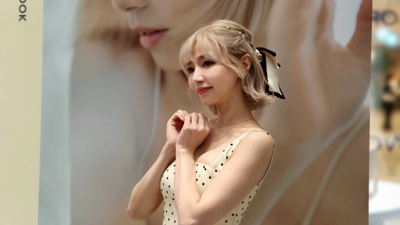 寶兒坦承有可能離開富邦。（圖／創意市集出版社提供）