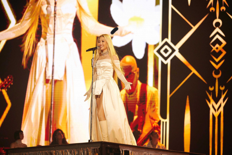 A-Lin打造全新的舞美及服裝。（圖／众悅娛樂提供）