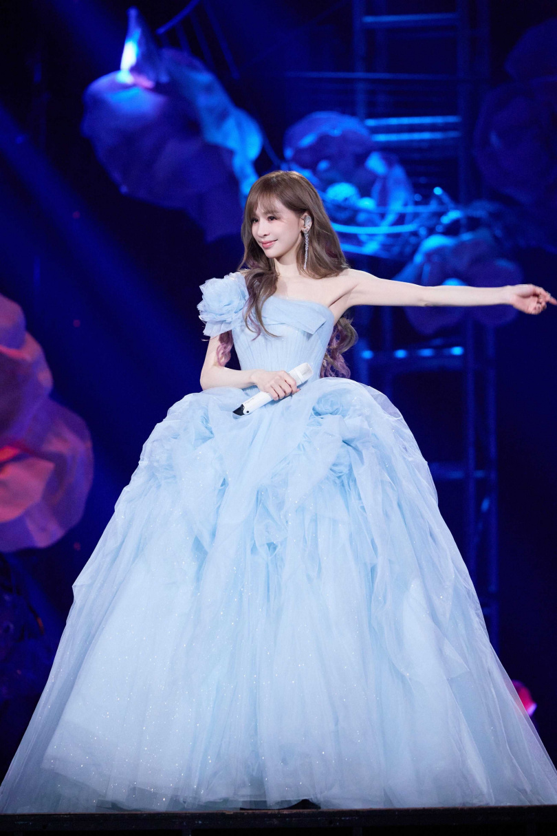 王心凌與粉絲熱情互動。(圖/寬宏藝術 X 天晴娛樂提供)