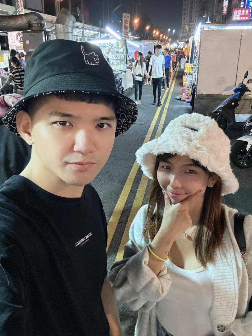 晚安小雞已離婚。（圖／翻攝臉書／晚安小雞）