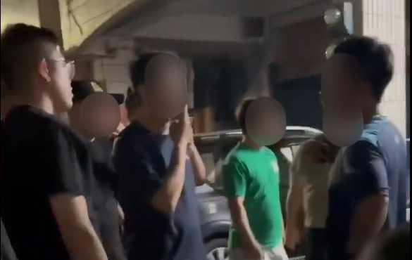 蔡晉財行徑囂張，曾因細故而衝到藝閣工作人員家押人，將被害者帶到招待所內私刑。（圖／民眾提供）