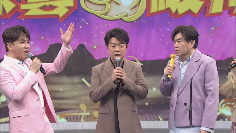 翁立友(中)受邀擔任大來賓。(圖/中視提供)