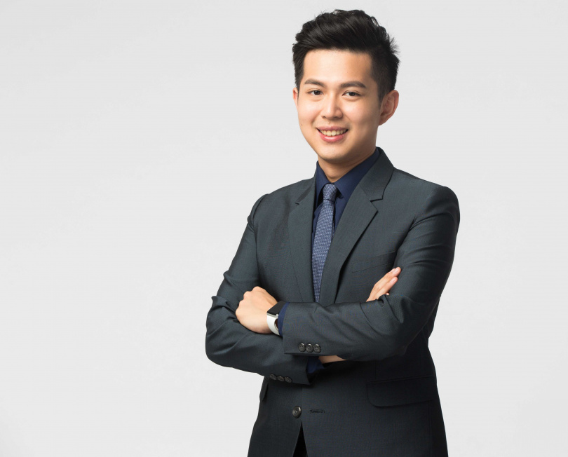 台視轉播由簡德浩擔任同步口譯。（圖／台視提供）