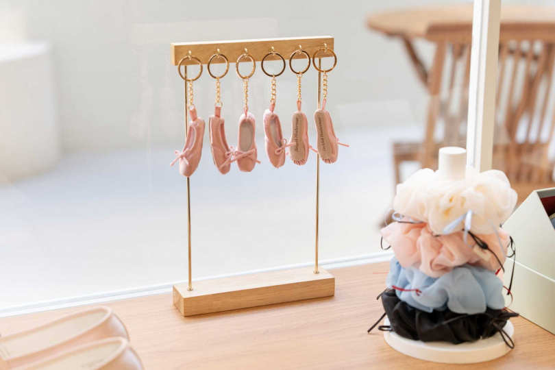 Rockfish Weatherwear 芭蕾舞鞋鑰匙圈 滿額限量贈品（圖／品牌提供）