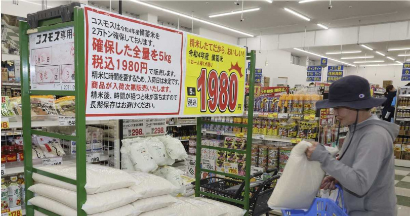 小泉進次郎近月因「令和米荒」迅速應對備受肯定，支持度大幅提升。