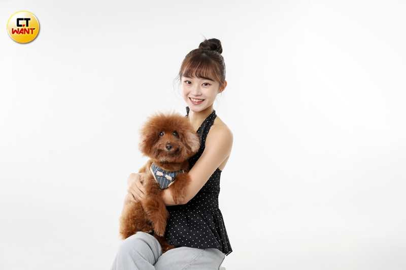 為了實現養狗夢，Emma天天苦練如願以第一名之姿考進舞蹈班。（圖／侯世駿攝）