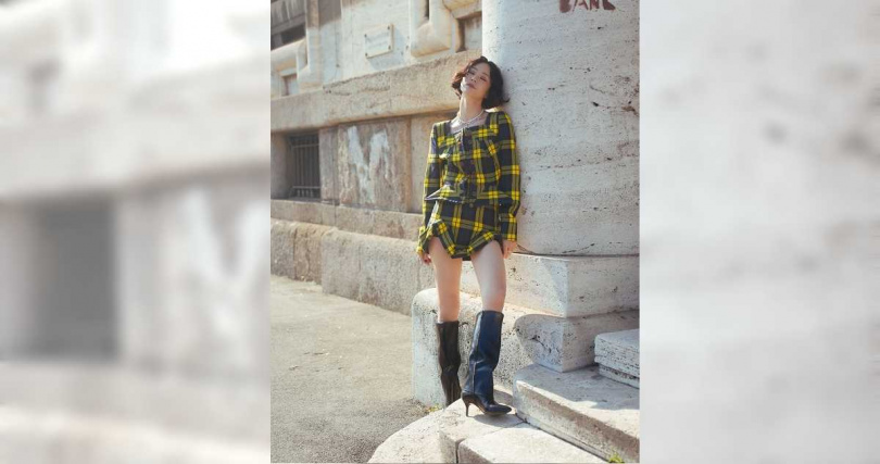 鍾瑶大秀纖細長腿。（圖／星星相藝）