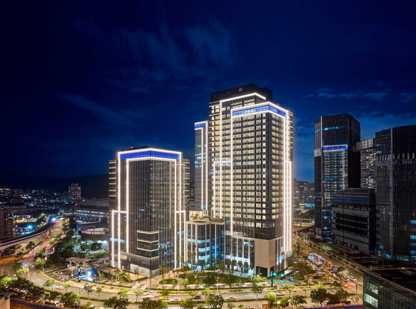 台北漢來飯店位於南港展覽館旁，去年營運漸上軌道營收達17億元，超越老牌台北圓山飯店及遠東香格里拉。（圖／漢來飯店提供）