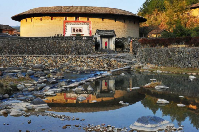 號稱「土樓公主」的福建永定湖坑振福樓。(圖/吳德亮攝影)