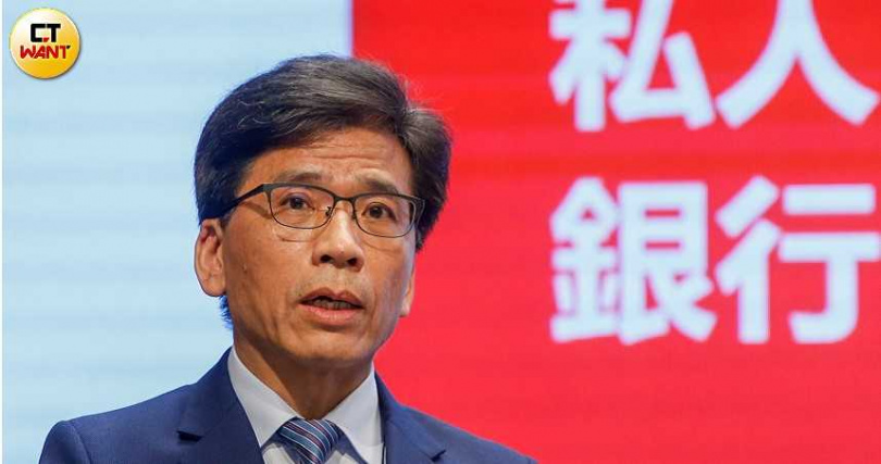 對於民團、立委接連提出草案，金管會承諾先將融資公司納入《金融消費者保護法》管理，預計7月實施。圖為金管會主委彭金隆。（圖／黃耀徵攝）