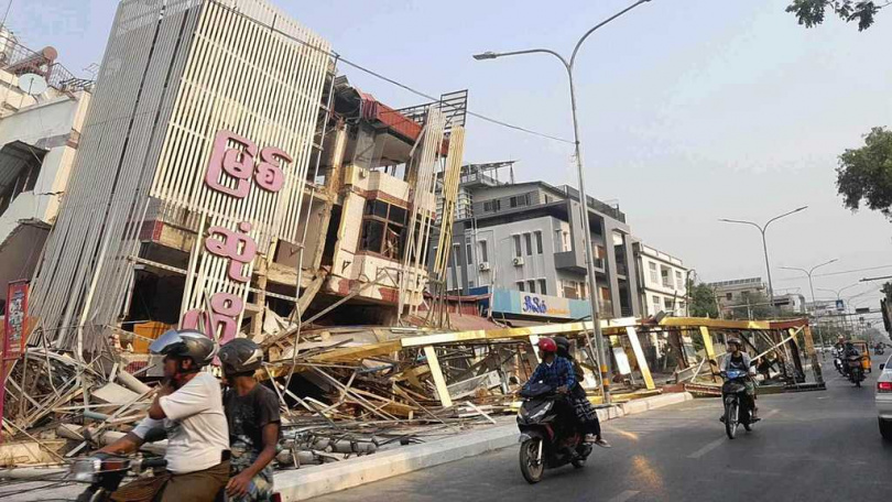 緬甸強震罹難人數超過2000人。（圖／美聯社／達志）