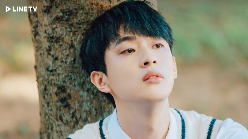 《獨佔接班人》徐瑋澤（左）挑戰哭戲，淚眼婆娑令人心疼。（圖／LINE TV）